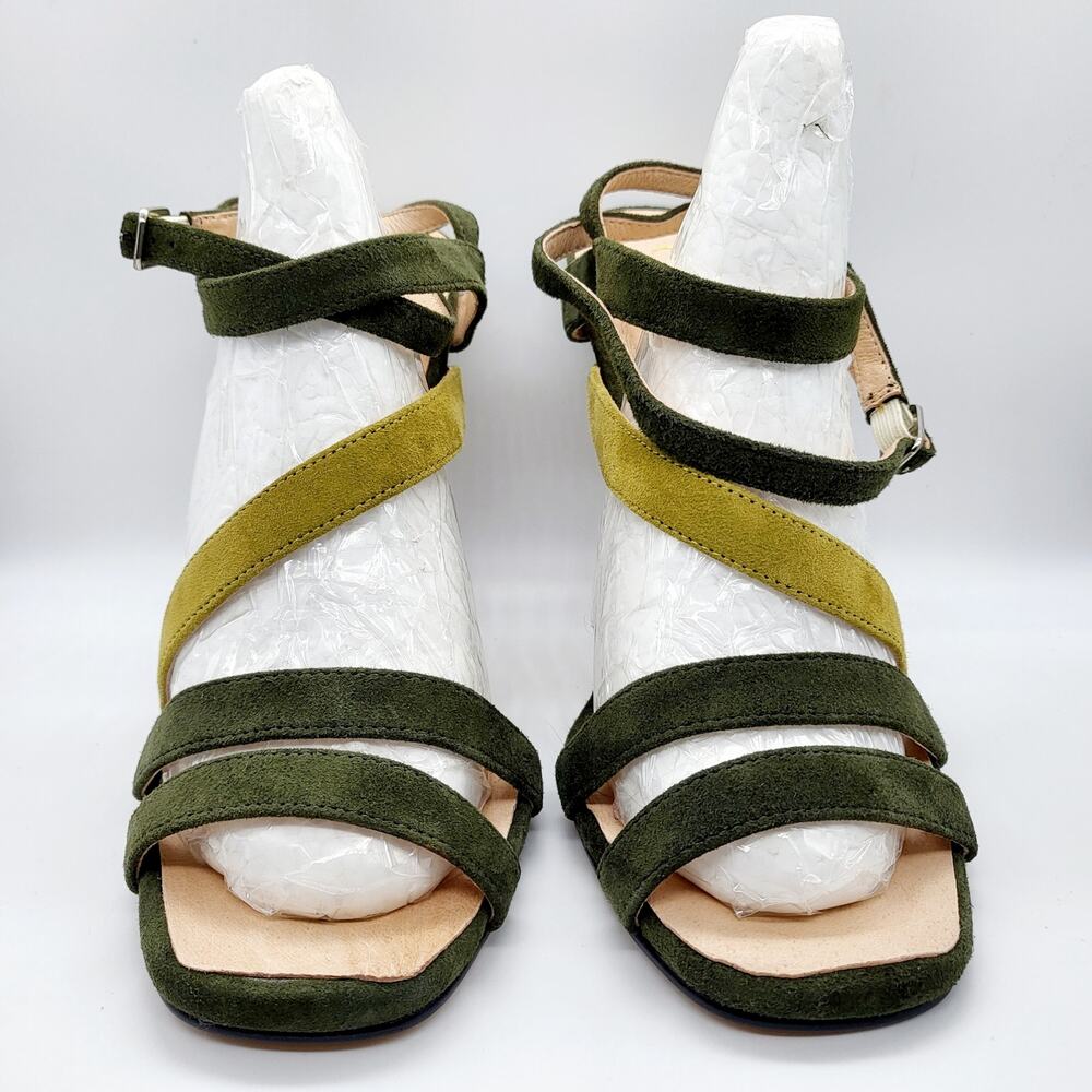 NWOT QLOXE Two Toned Green Wrap Strappy Ankle Strap Heels Women’s Size 8.5